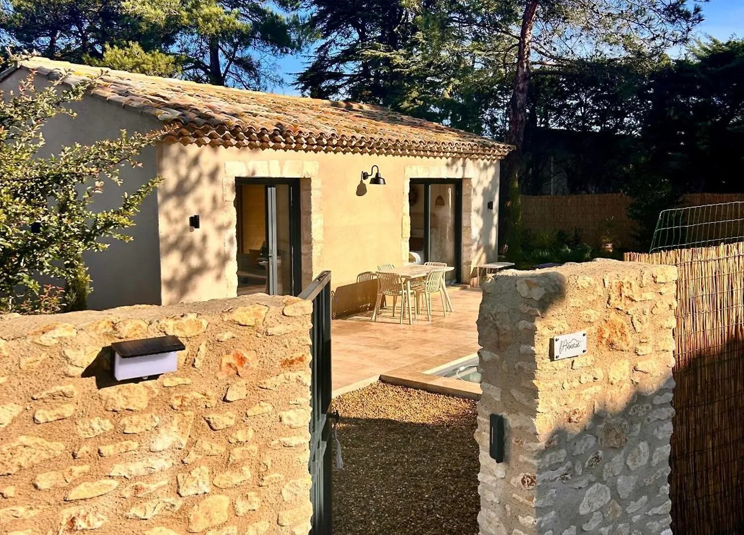 Mazet Leajo 2 Villa Eygalieres  France